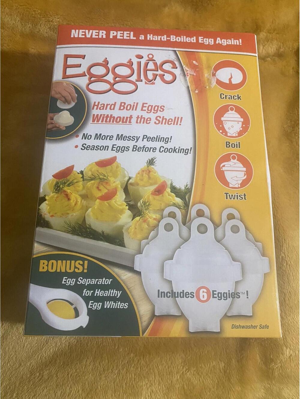NEW Eggies Hard Boil Egg Cooker (6) with Bonus Egg White